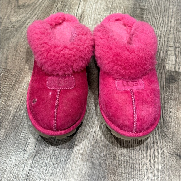 UGG Shoes - UGG Pink Shearling Slippers